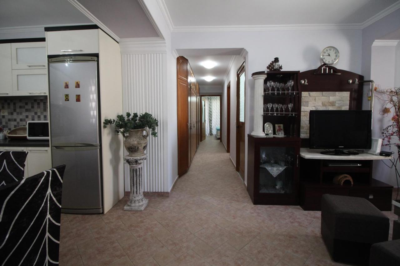 Irina Home Sarandë Exterior foto
